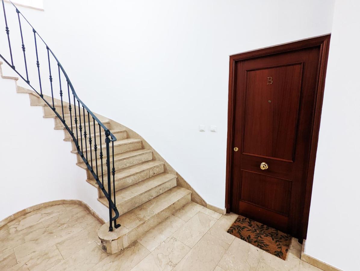 Apartamento La Merced Málaga Eksteriør billede